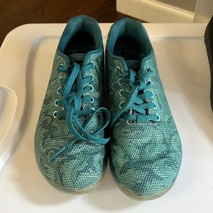 EUC NOBULL Floral Trainers women’s size 9
